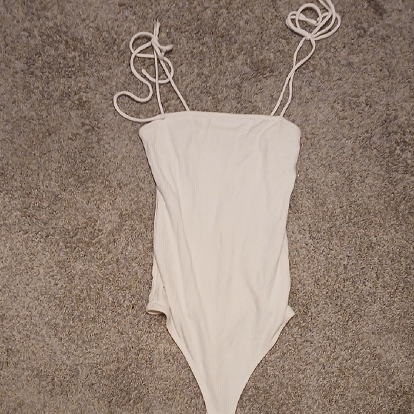 Abercrombie & Fitch Other - Abercrombie & Fitch Kids White Ribbed Bodysuit